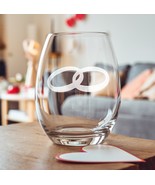 Wedding Rings Etched Glasses - Wine, Champagne, Pint Glasses Shot Glass - $467.85 MXN+