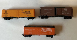 HO Box freight car lot of 3 Santa Fe Super Chief, Pennsylvania &amp; Wilsons Car - £15.58 GBP