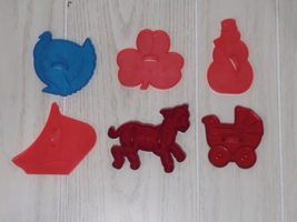 Vintage HRM baby carriage lamb Plastic cookie cutters blue turkey red bo... - £10.42 GBP