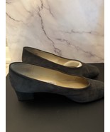 Etienne Aigner Suede And snake Skin Pump  - $335.85 MXN