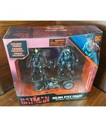 DC Comics Batman and Selina Kyle Chase Pack with 2 Figures and Bike-NEW-... - $59.70 CAD