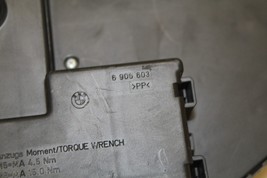 2004-2007 BMW 530i 545i 525i ENGINE FUSE RELAY BOX TRUNK MOUNTED M893 image 9