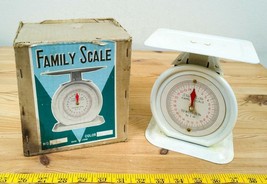 Star Lite Family Scale 25 LB. Light Weight made in Japan w/ Box - $17.81