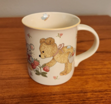 Mikasa Teddy Bear Collection Baby Child&#39;s Ceramic Cup CC018 Euc - £7.72 GBP