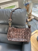 Barbara Genuine Leather Brown Crocodile Pattern Shoulder Bag - $1,114.99 MXN