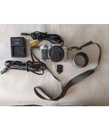 Panasonic LUMIX DMC-FZ5 Camera 12X Zoom with battery and charger, made i... - €80,63 EUR