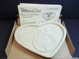 Pampered Chef Peace on Earth Heart shaped cookie mold box &amp; booklet 2002 - $9.04