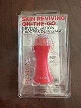 Revlon Skin Reviving On-The-Go Roller Re-Usable Washable Rose Quartz New... - $163.59 MXN