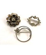 Lot of 3 Sweater Pins, Gold Flower, Silver Tone Circle, Fashion Jewelry,... - $372.22 MXN