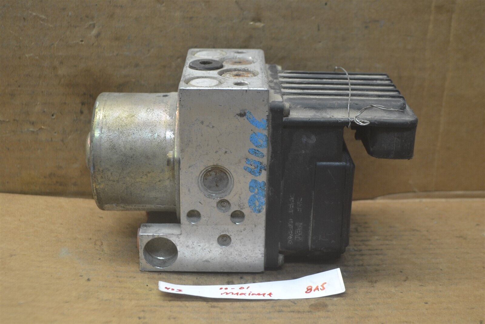 00-01 Nissan Maxima ABS Pump Control OEM 476604Y106 Module 423-8a5  Item image 4