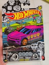 Hot Wheels Dia De Los Muertos Diecast Car Sugar Skulls King Kuda NIP Black - £10.76 GBP