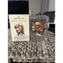 Hallmark SCOOPS McGORE Halloween Christmas Ornament Hauntington Collecti... - $9.00