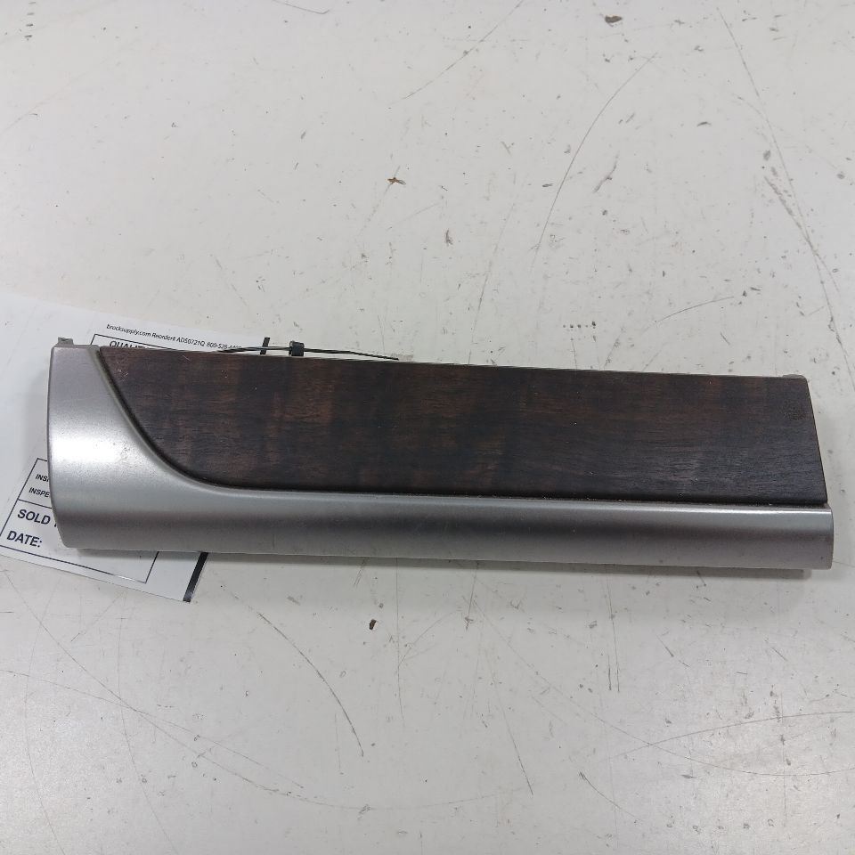 Subaru Outback Legacy Driver Left Side Dash Trim {S18007930} 2018 2017 2016 - $43.94