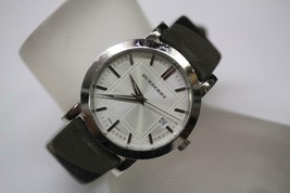 Men&#39;s Burberry BU1378 Check Strap Silver Tone Analog Quartz Watch - £164.87 GBP