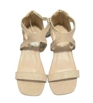 Adrienne Vittadini Girl Dress Shoes Size 5.5 Sparkly Gold NEW WITHOUT BOX  - £7.40 GBP