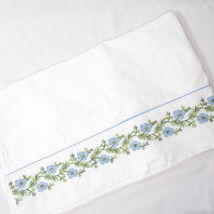 Fieldcrest Enchanted Evening Floral Embroidered Blue Full/Double Flat Sheet - £26.74 GBP