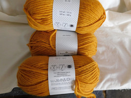 Buttercream Luxe Craft Roving Mustard lot of 4 Dye Lot 631187 - £21.92 GBP