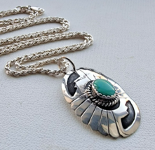 NAVAJO VINTAGE 925 STERLING SILVER GREEN TURQUOISE PENDANT NECKLACE - $1,781.92 MXN