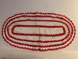 Vintage Handmade Red &amp; White 22&quot; Oblong Crocheted Doilie - £3.94 GBP