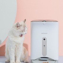 SmartPaws Automatic Pet Feeder - Intelligent Food Monitoring and Remote Control - £324.38 GBP