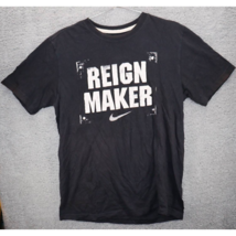 Reign Maker Mens Nike Graphic T-Shirt Black Standard Fit Short Sleeve Cr... - $5.56