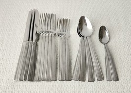 Towle TWEED Living Collection 18/0 Stainless Flatware 18 Pieces - £27.36 GBP