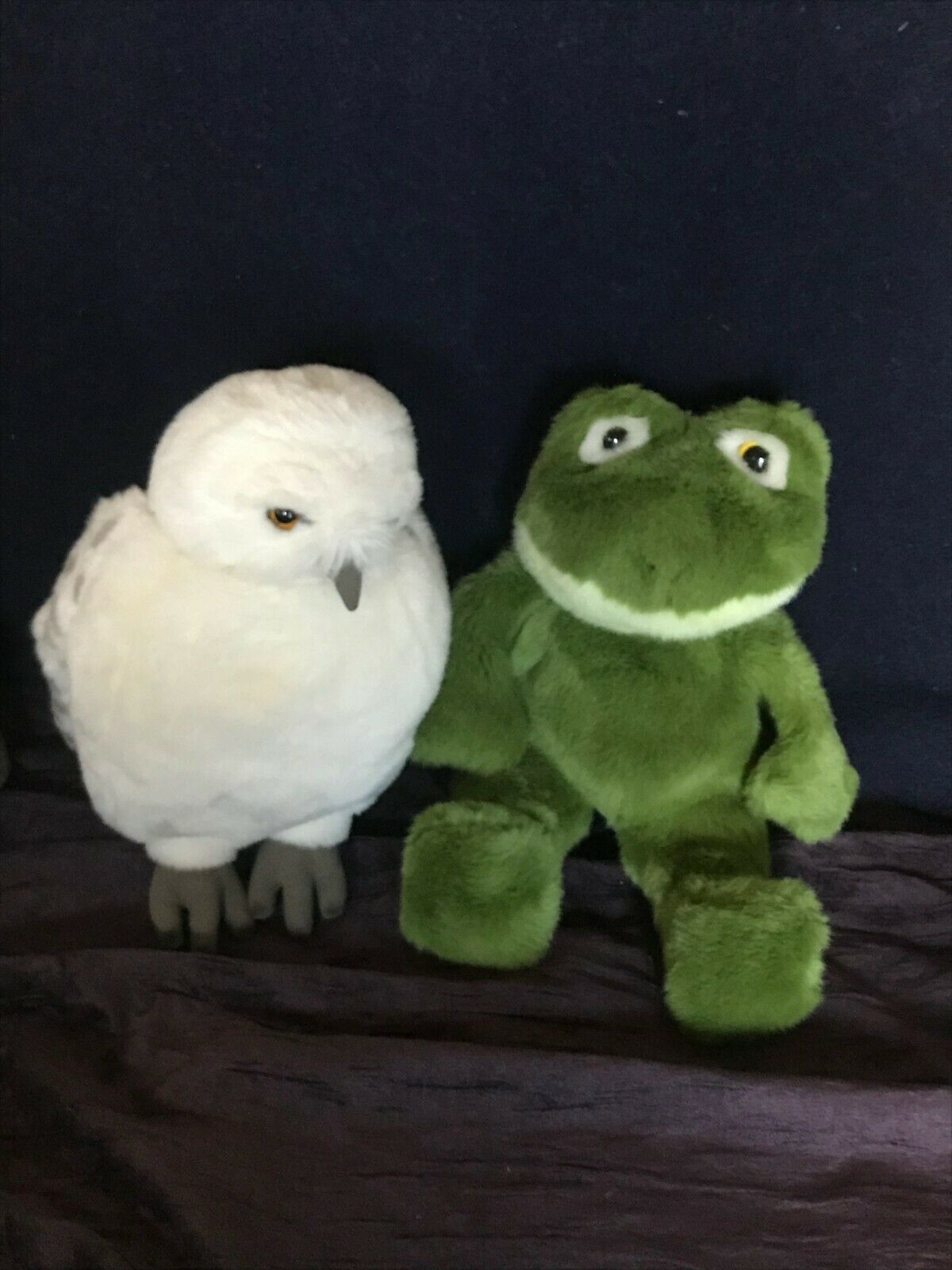 Lot of Plush Fluffyville Green Frog & Harry Pottery Snowy White Owl w Turning He - $19.39