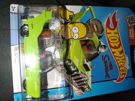 2013 Hot Wheels #89  HW City-Tooned Simpsons THE HOMER Green Lt-Tint Win... - $9.14