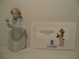 Lladro Christmas Porcelain Ornament "Mrs. Claus" No. 05939 - £58.71 GBP