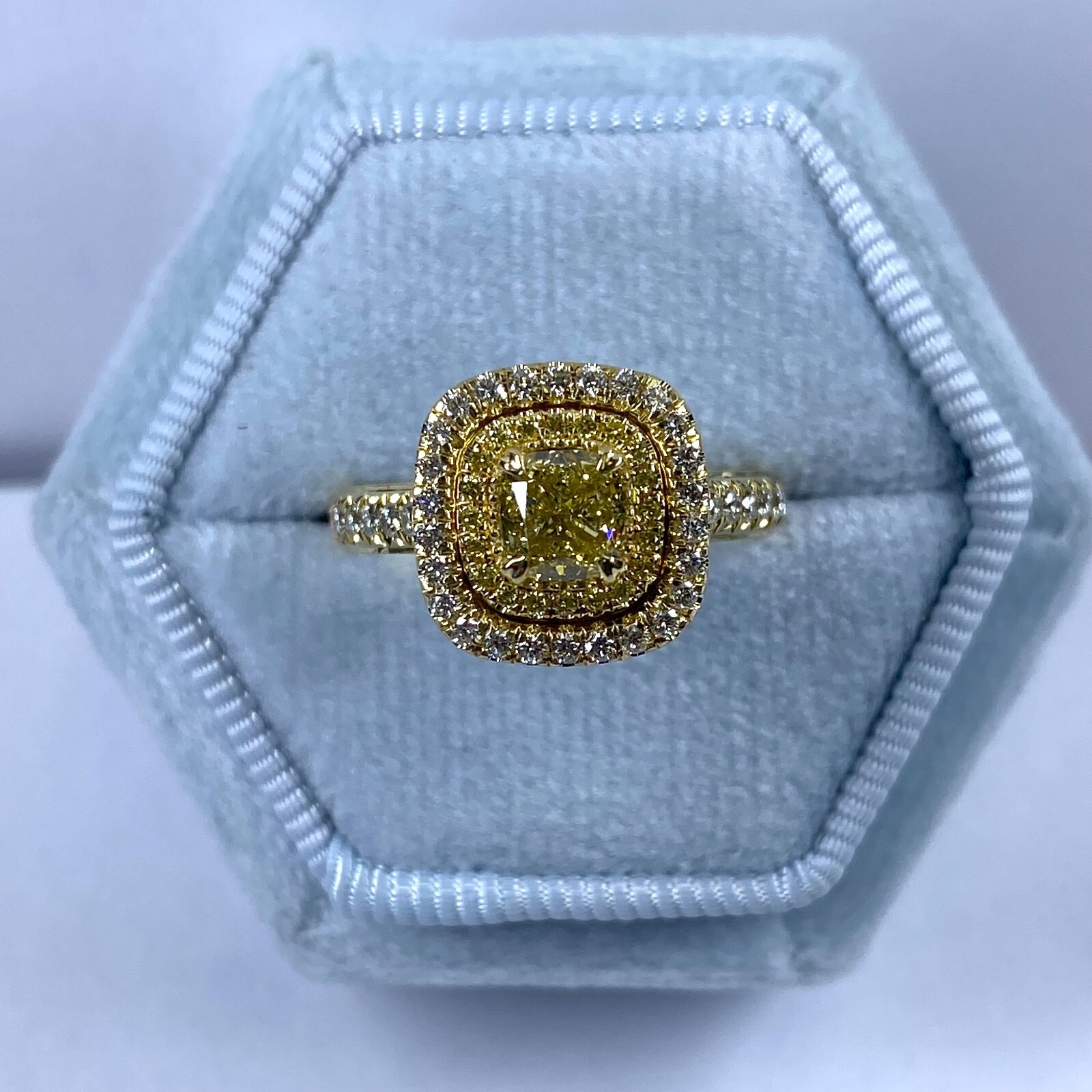 1.42 TCW GIA Kostüm Intense Gelb Kissen Brilliant Diamant Halo Ring 18k Gold Item image 5