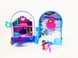 Polly Pocket Snowball Surprise Compact Doll Ski Lodge - £25.27 GBP