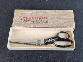 Vintage Kleencut Deluxe Pinking Shears Scissors w/Original Box - $6.88