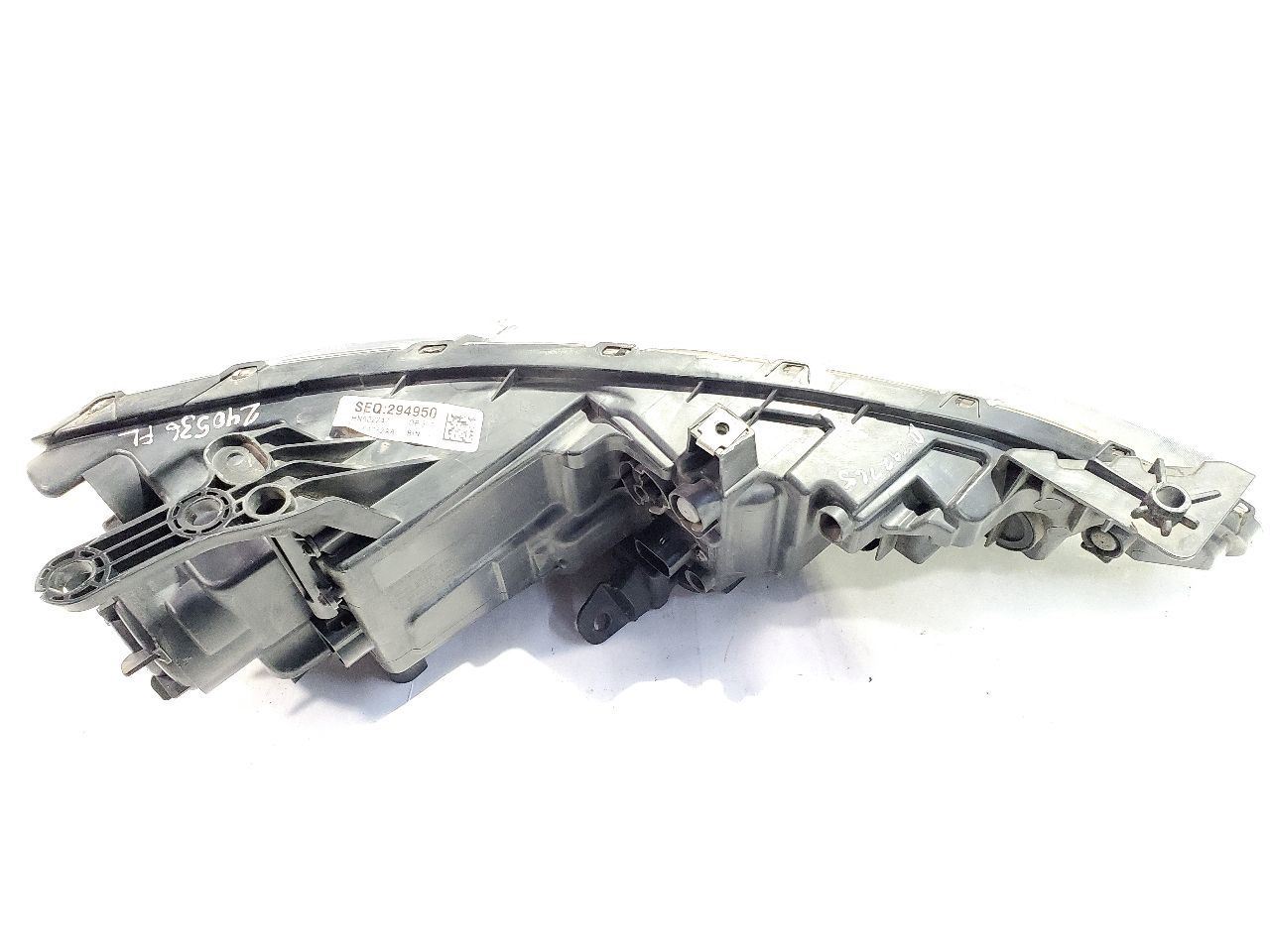 2017 Chrysler 200 OEM Front Left Headlight Halogen  Item image 3