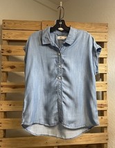 Vineyard Vine Blue 100% Lyocell Chambray Cuff Sleeve Top Size 4 BBL JD - $149.93 MXN