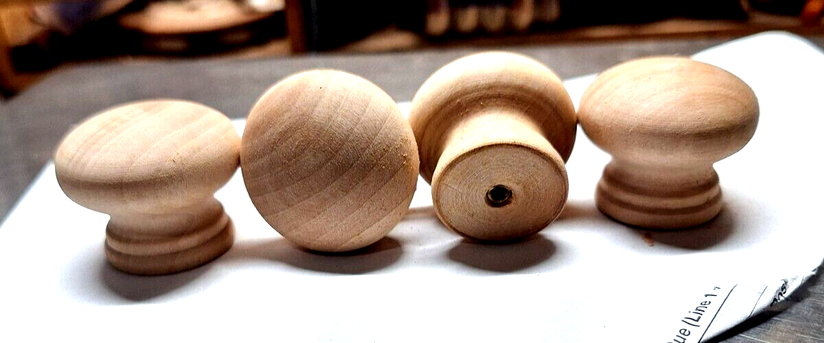 10 PIECES NEW UNFINISHED MAPLE 1 1/2&quot; ROUND WOOD CABINET KNOBS / PULLS KM - $13.81
