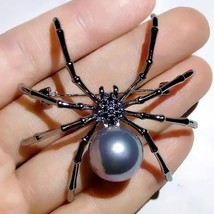Exaggerated Black or White Spider Creative Brooch Pin - £12.01 GBP