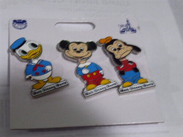 Disney Trading Pins 145290     DIS - Donald, Mickey, Goofy - Bobble Head... - $18.56