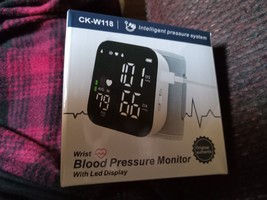 Ck-W118 Intelligent Pressure System - Blood Pressure Monitor - $274.36 MXN