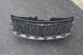11-16 Chrysler Town & Country Gril Grill Grille Chrome OEM  image 6