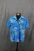Vintage Hawaiian Shirt - Blue Floral by Made i Hawaii - Men&#39;s Medium - £43.86 GBP