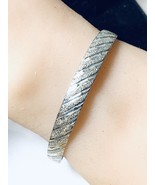 925 Sterling Silver Textured Graduated Slide Bangle Bracelet 7.75&quot; - $1,302.24 MXN