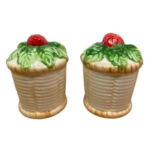 Strawberry  Basket Ceramic Salt and Pepper Shakers Set NIB Gift Boxed 3 inch - £9.77 GBP