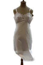 Vintage 1970s Aristocraft Bon Suave Pink Nylon Knee Length Full Slip Deadstock  - £25.57 GBP