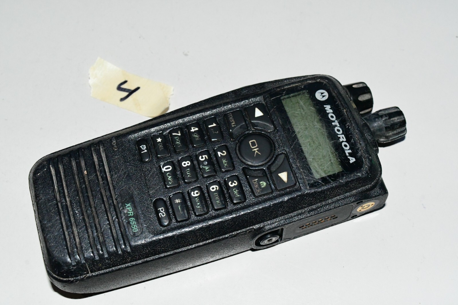 Motorola TRBO XPR6550 UHF AAH55TDH9LA1A RADIO ONLY FOR PARTS-POWERS ON-A... - $41.86