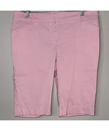 New York &amp; Company Pink Striped Women&#39;s Bermudas - $288.12 MXN
