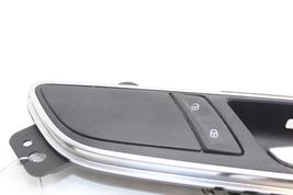 16-19 VOLKSWAGEN PASSAT 1.8T SE Front Right Passenger Side Door Handle F3226 image 2