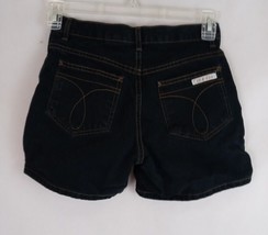 Vintage Calvin Klein Dark Wash Indigo Blue Booty Shorts Size 2 Inseam 4&quot; - £15.24 GBP