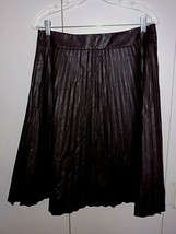 ANN TAYLOR LADIES PLEATED BROWN FAUX LEATHER SKIRT-10-POLYURETHANE/POLY-... - £11.00 GBP