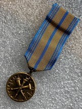 U.S. ARMED FORCES RESERVE MEDAL, MINIATURE MEDAL, ARMY VERSION, FREE SHI... - €13,34 EUR