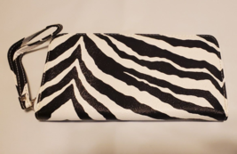 I Squared Wristlet Wallet Zebra Print Zip Around New - £11.36 GBP